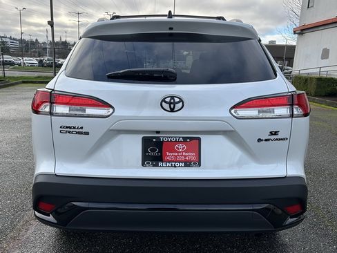 Certified 2025 Toyota Corolla Cross AWD Hybrid image 6