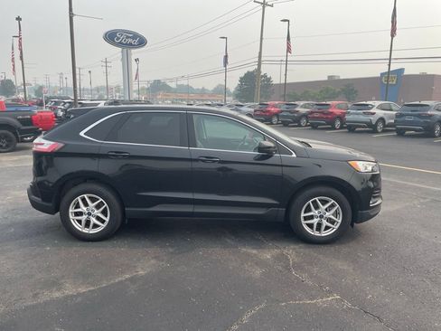 Used 2021 Ford Edge SEL w/ Cargo Accessory Package AWD/4WD image 4