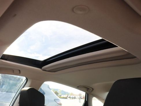 Used 2024 Honda Accord EX image 26