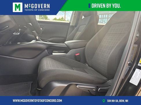 Used 2025 Honda HR-V LX image 18