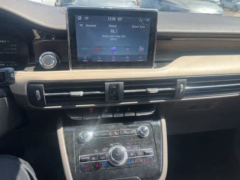 Used 2021 Lincoln Corsair Reserve w/ Elements Package image 4