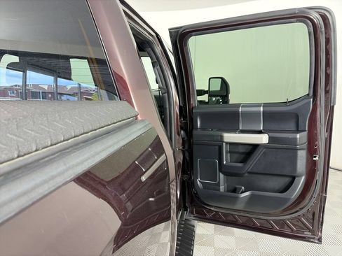 Used 2018 Ford F150 Lariat AWD/4WD image 28