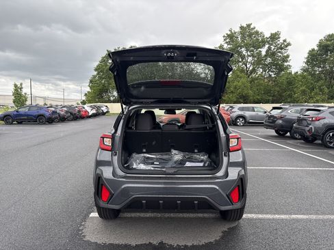 Used 2025 Subaru Crosstrek 2.0i image 11