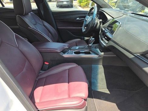 Used 2022 Cadillac CT4 Sport image 9