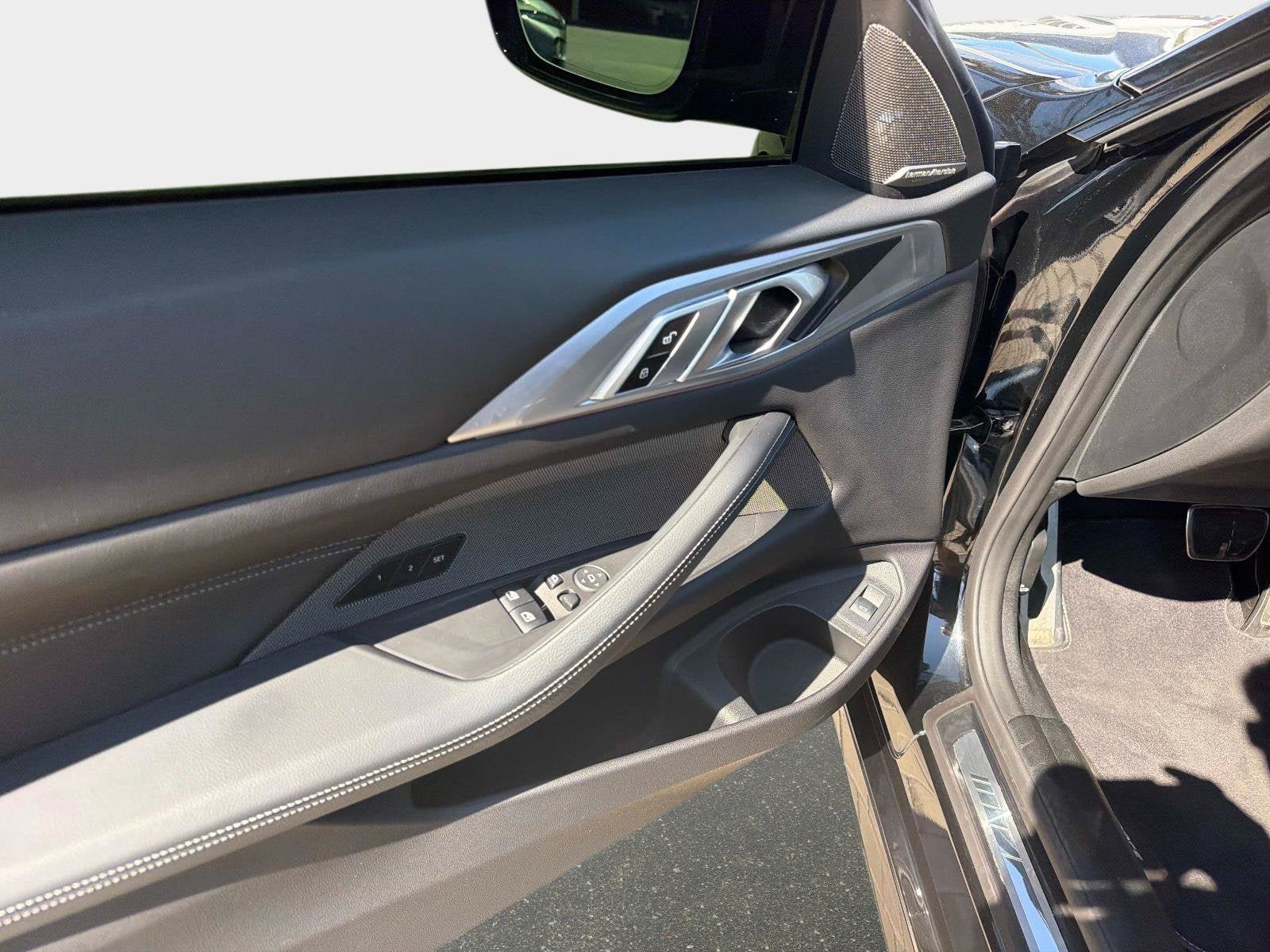 Used 2024 BMW M440i Coupe w/ Premium Package RWD image 12
