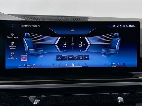 Certified 2024 BMW X5 xDrive40i w/ Premium Package image 16