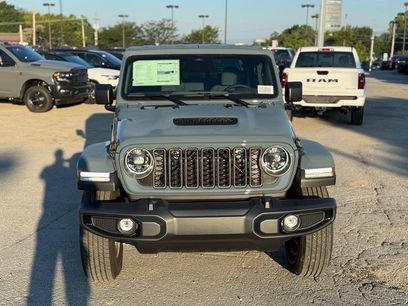 New 2026 Jeep Gladiator Sport