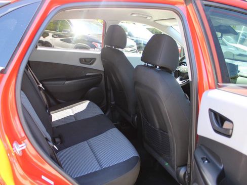 Used 2020 Hyundai Kona SEL AWD/4WD image 27