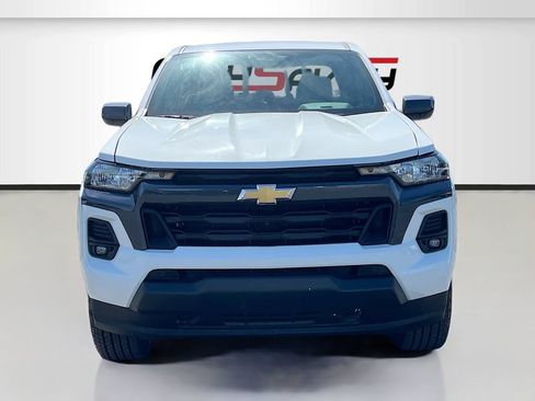 Used 2023 Chevrolet Colorado LT w/ LT Convenience Package AWD/4WD image 2