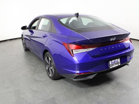 Certified 2023 Hyundai Elantra SEL w/ Convenience Package FWD image 16