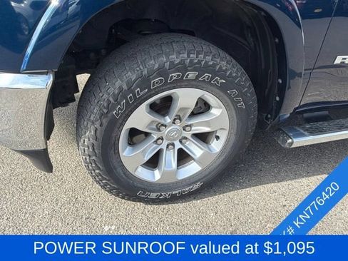 Used 2019 RAM 1500 Laramie AWD/4WD image 4