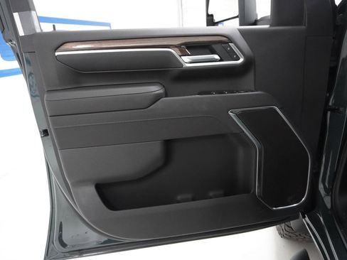 New 2026 Chevrolet Silverado 2500 LT w/ Trail Boss Package image 9