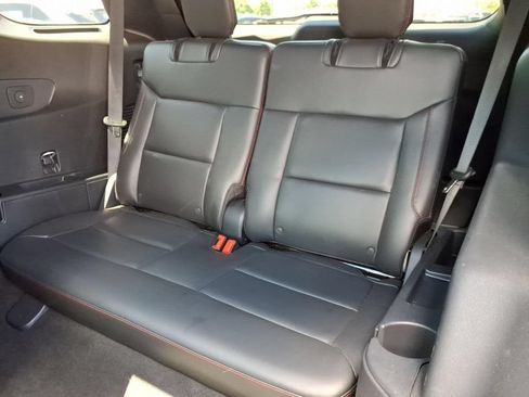 Used 2025 Ford Explorer ST AWD/4WD image 13
