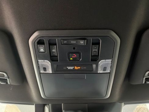 New 2026 Toyota Tundra Limited AWD/4WD image 16