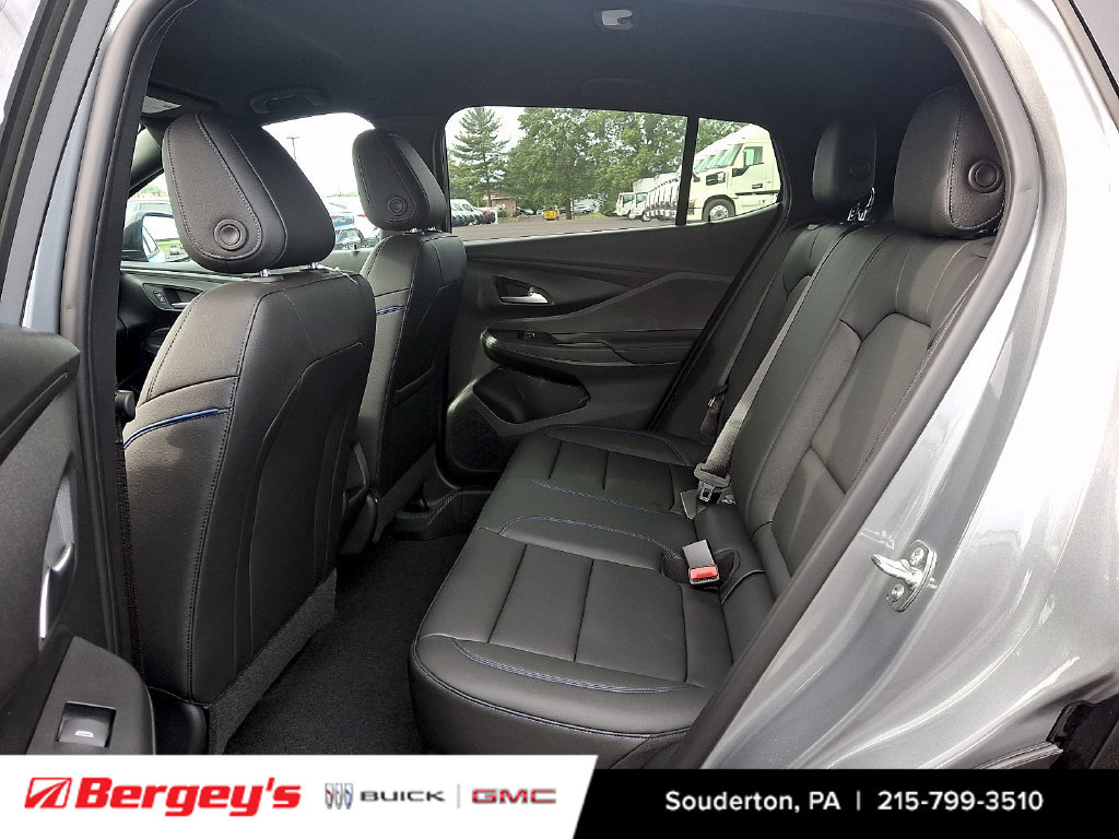 New 2026 Buick Envista Sport Touring w/ Convenience I Package FWD image 7