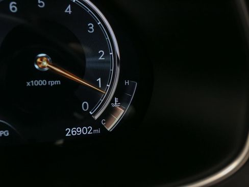 Used 2022 Genesis GV80 3.5T Prestige Signature w/ Winter Weather Package image 43