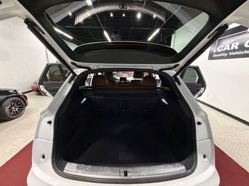 Used 2019 Audi Q5 Prestige w/ Prestige Package AWD/4WD image 50