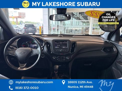 Used 2022 Chevrolet Equinox RS w/ LPO, Floor Liner Package AWD/4WD image 13