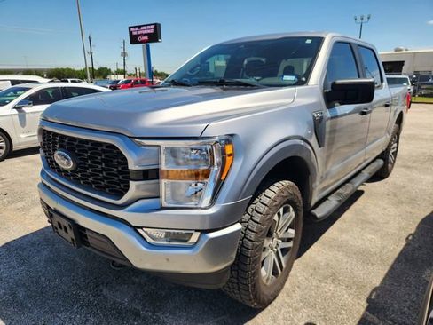 Used 2021 Ford F150 XL w/ STX Appearance Package image 3