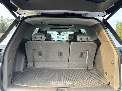 Used 2018 Chevrolet Traverse Premier w/ Driver Confidence II Package image 17