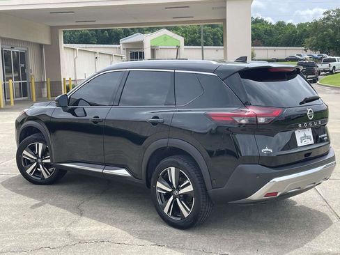 Used 2021 Nissan Rogue Platinum AWD/4WD image 5