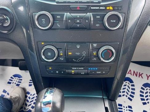 Used 2018 Ford Explorer FWD image 23
