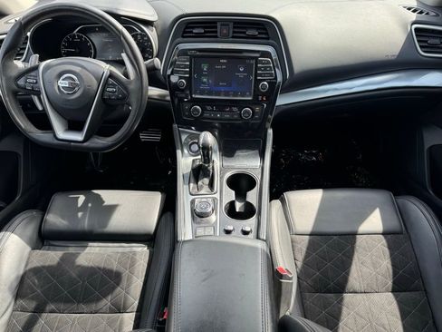 Used 2016 Nissan Maxima SR FWD image 9