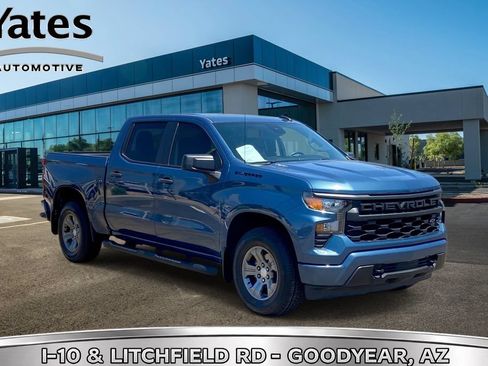 Used 2024 Chevrolet Silverado 1500 Custom w/ Turbomax Blackout Package RWD image 1