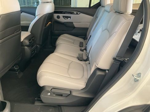 New 2025 Honda Pilot EX-L image 19