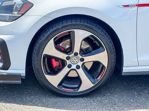 Used 2018 Volkswagen GTI S FWD image 14