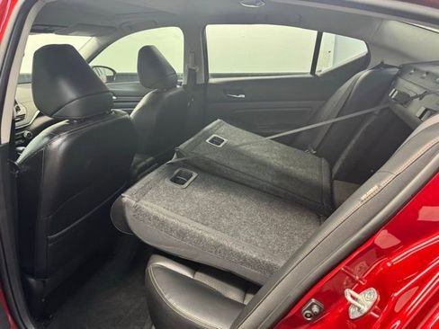 Used 2019 Nissan Altima 2.5 SR image 24