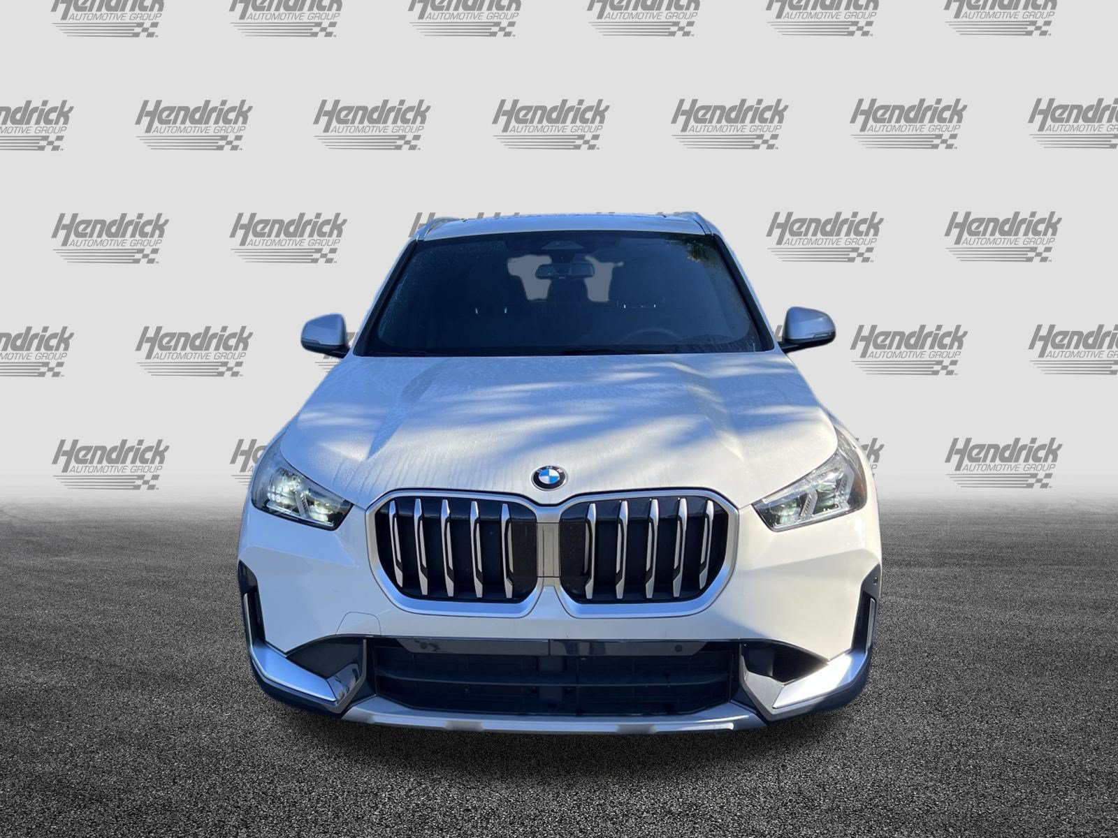 Used 2024 BMW X1 xDrive28i w/ Convenience Package AWD/4WD image 3