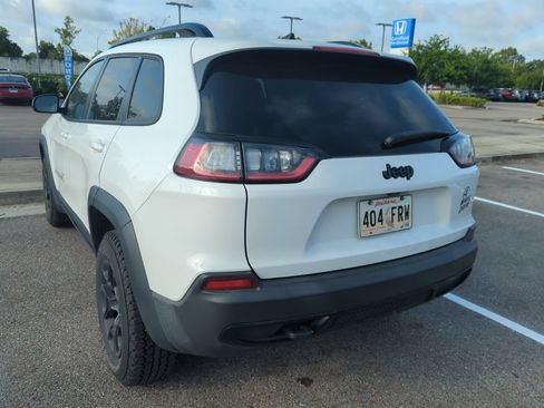 Used 2022 Jeep Cherokee Latitude AWD/4WD image 4