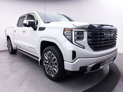 Used 2023 GMC Sierra 1500 Denali Ultimate image 14