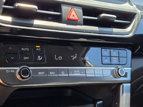 Used 2024 Kia Seltos S AWD/4WD image 18