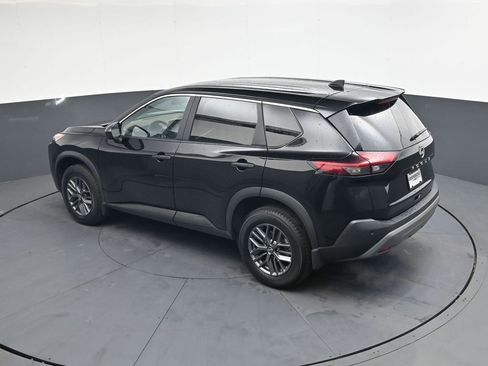 Used 2023 Nissan Rogue S FWD image 32