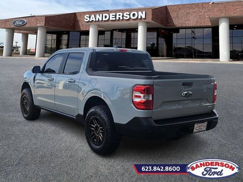 Used 2024 Ford Maverick Lariat image 5