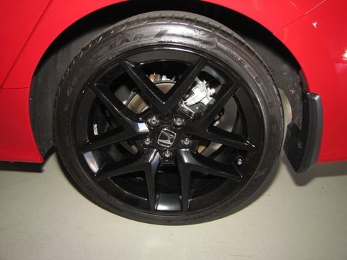 Certified 2025 Honda Civic Sport image 25