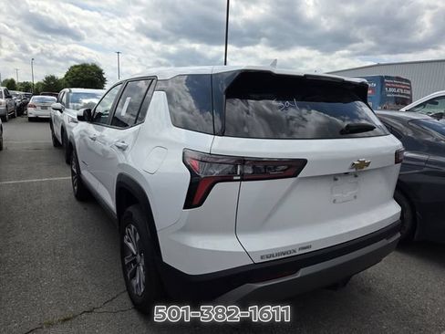 Used 2025 Chevrolet Equinox LT AWD/4WD image 6