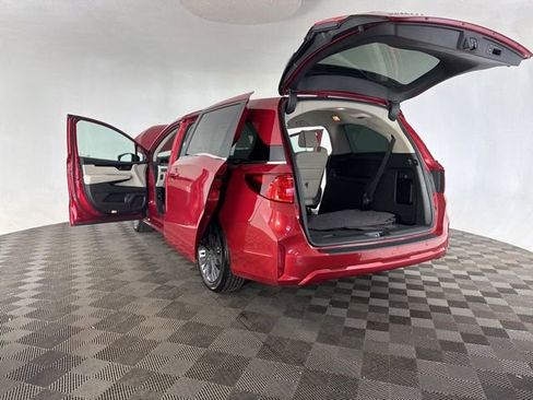 Used 2025 Honda Odyssey Touring image 21