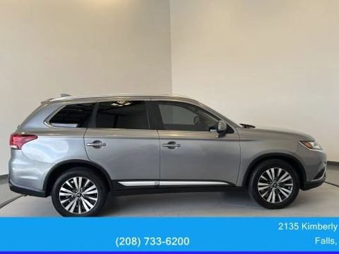 Used 2020 Mitsubishi Outlander SEL AWD/4WD image 14