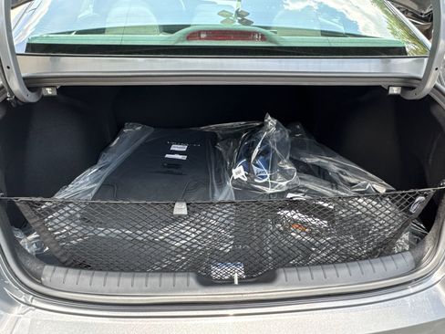 Used 2025 Hyundai Elantra Sport image 18