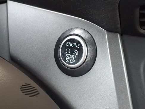 Used 2019 Ford Escape SEL AWD/4WD image 22