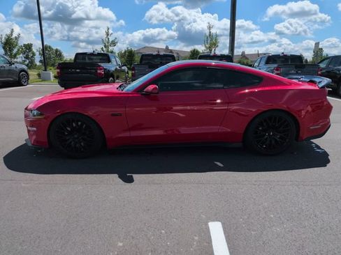 Used 2019 Ford Mustang GT Premium w/ GT Performance Package RWD image 4