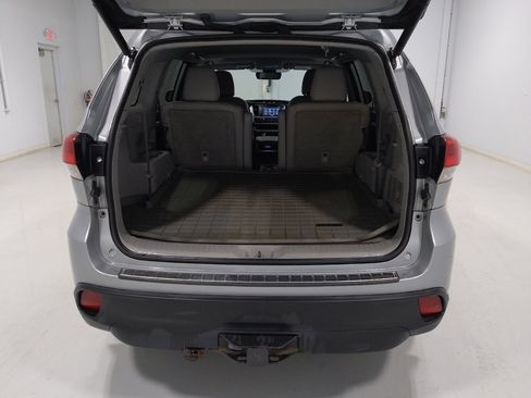 Used 2018 Toyota Highlander XLE image 29