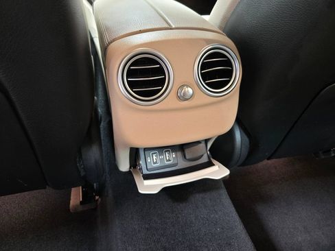 Used 2021 Mercedes-Benz C 300 4MATIC Sedan image 35
