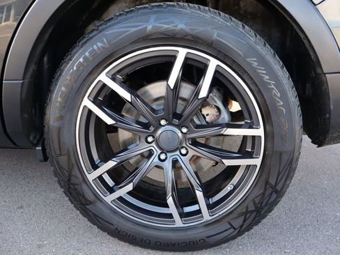 Used 2015 Ford Explorer XLT w/ Equipment Group 202A image 43