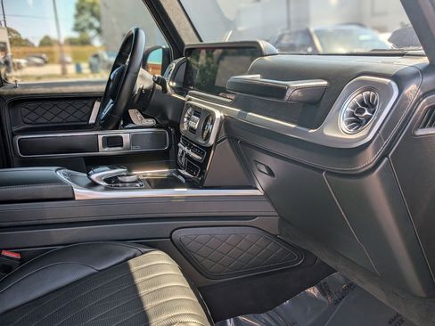 Used 2021 Mercedes-Benz G 550 image 41