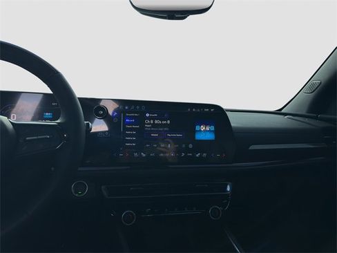 Used 2026 Chevrolet Traverse RS image 28