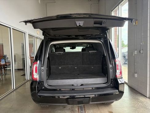 Used 2015 GMC Yukon SLT w/ Open Road Package AWD/4WD image 16